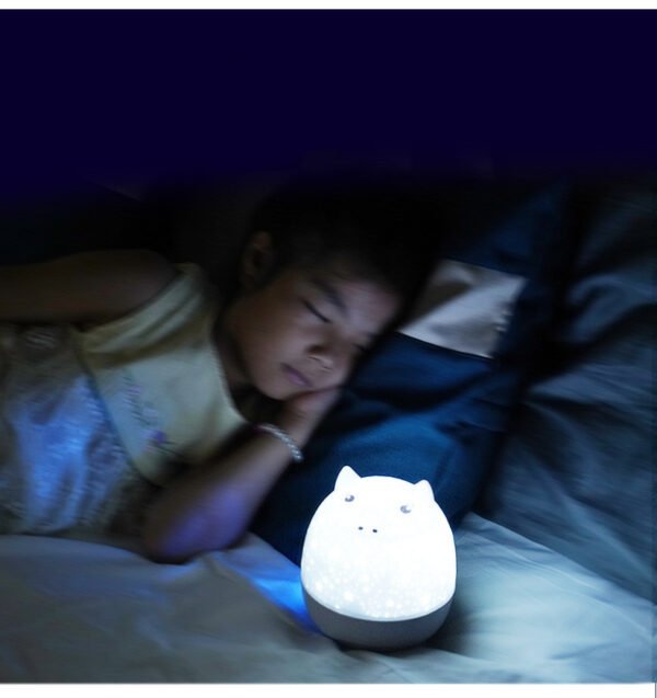Cartoon Pig Night Light – Remote Control Projector Lamp - Image 3