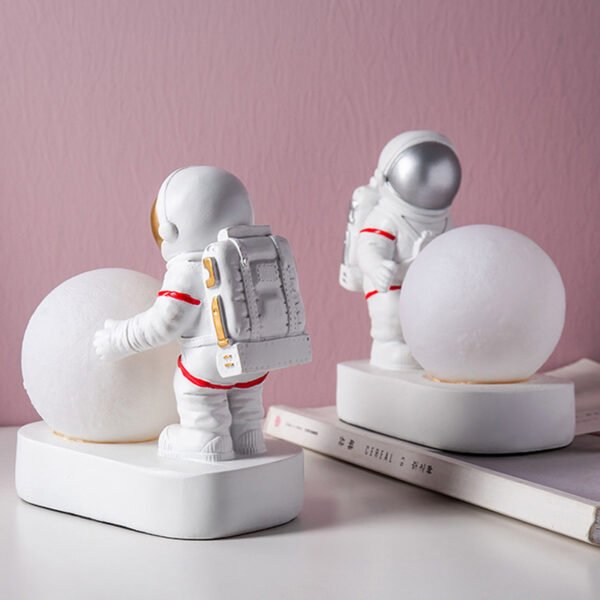 Astronaut Night Light – Space LED Lamp for Kids & Decor - Image 4